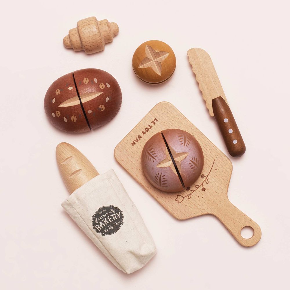 Artisan Bread and Knife Pretend Play Set - Image 5