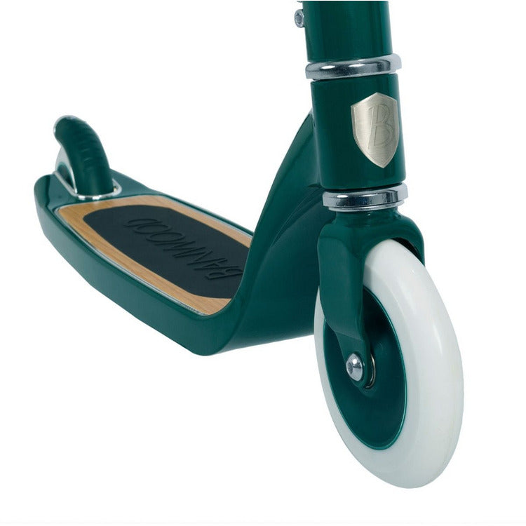 Banwood Maxi Scooter - Green - Image 3