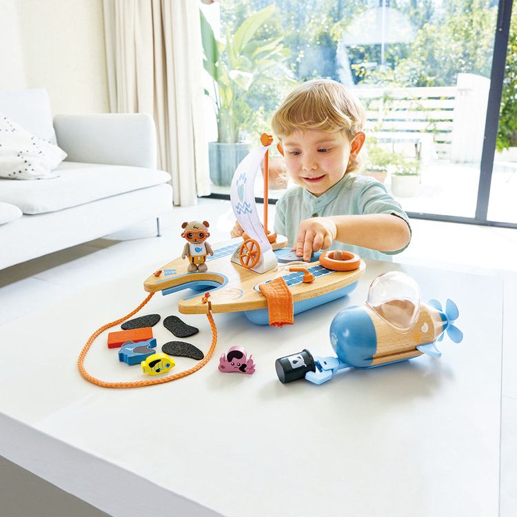 Alternative view of Ben's Eco Catamaran Playset