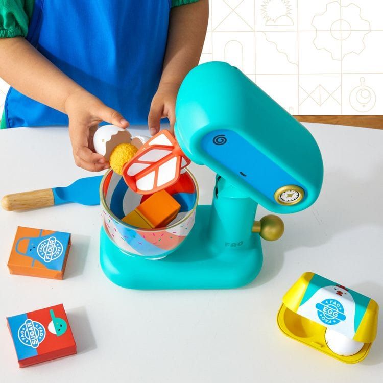 Best Baker Pretend Mixer Playset - Image 3