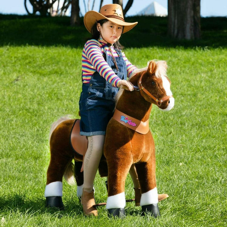Alternative view of Brown Model U Ride-On Horse - 7+ Years
