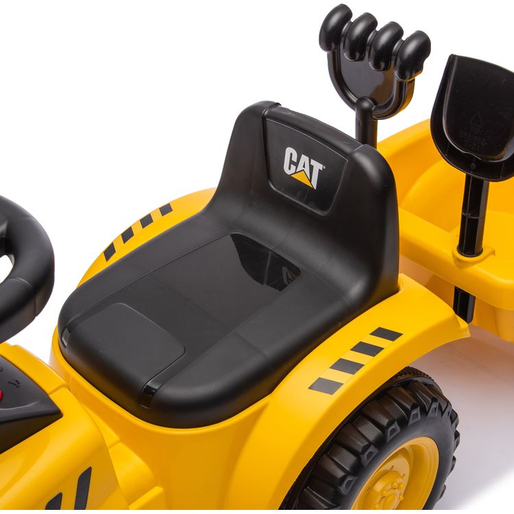 Alternative view of CAT T7 Tractor Trailer Foot to Floor Push Car