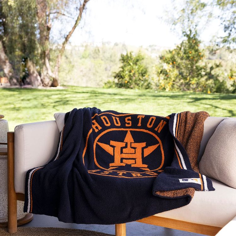 Alternative view of CozyChic Houston Astros Throw Blanket