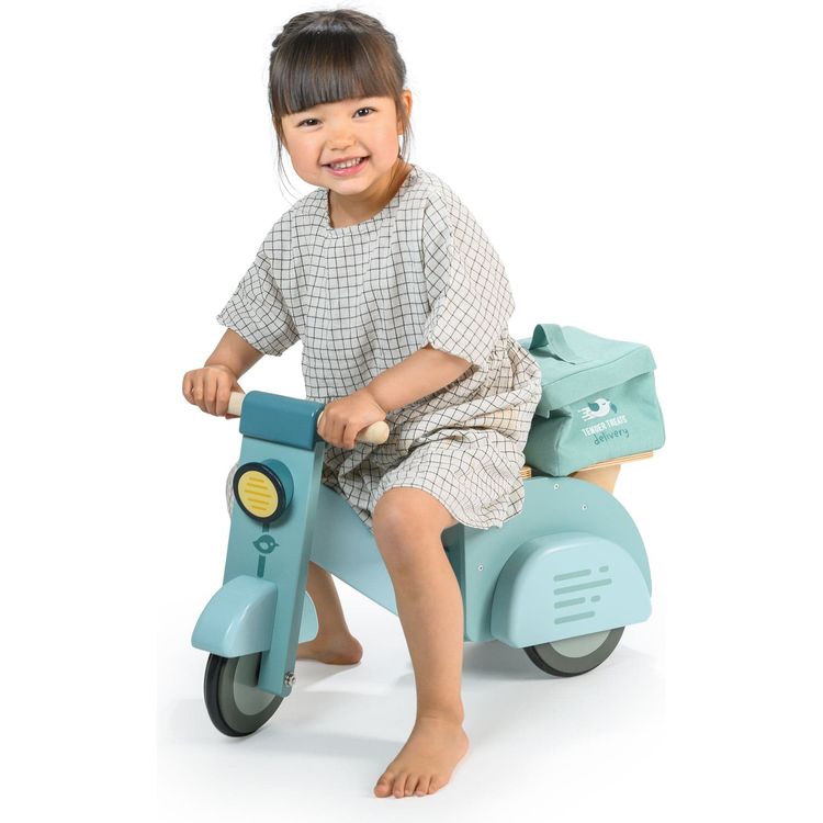 Alternative view of Delivery Scooter