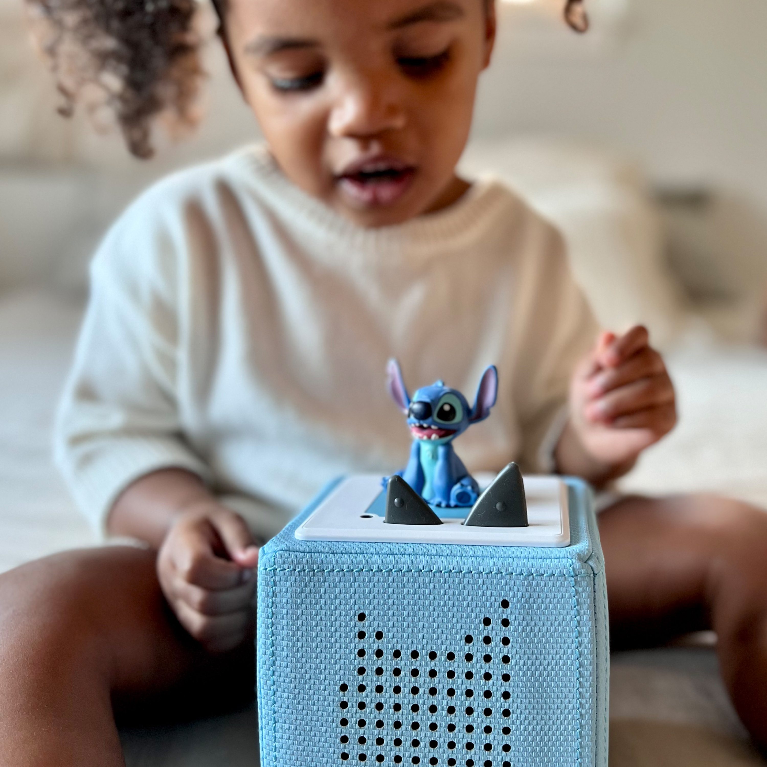 Alternative view of Disney Lilo & Stitch Tonie