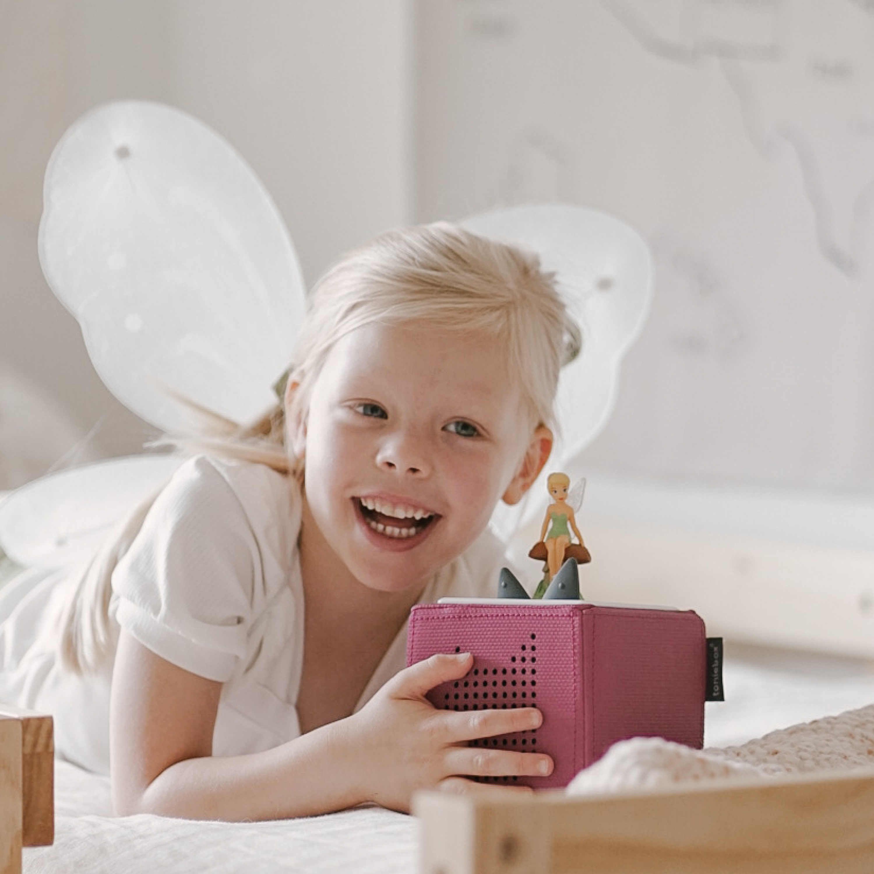 Alternative view of Disney Tinker Bell Tonie