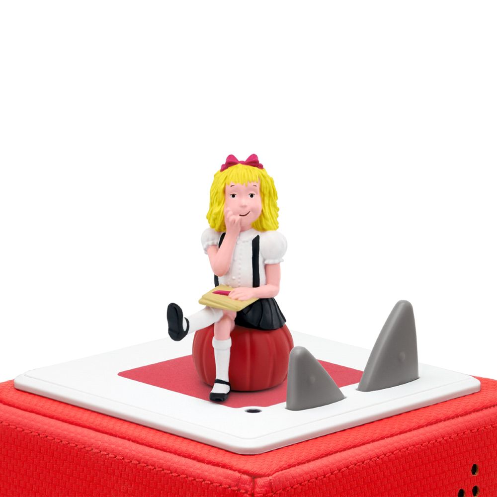Alternative view of Eloise Tonie