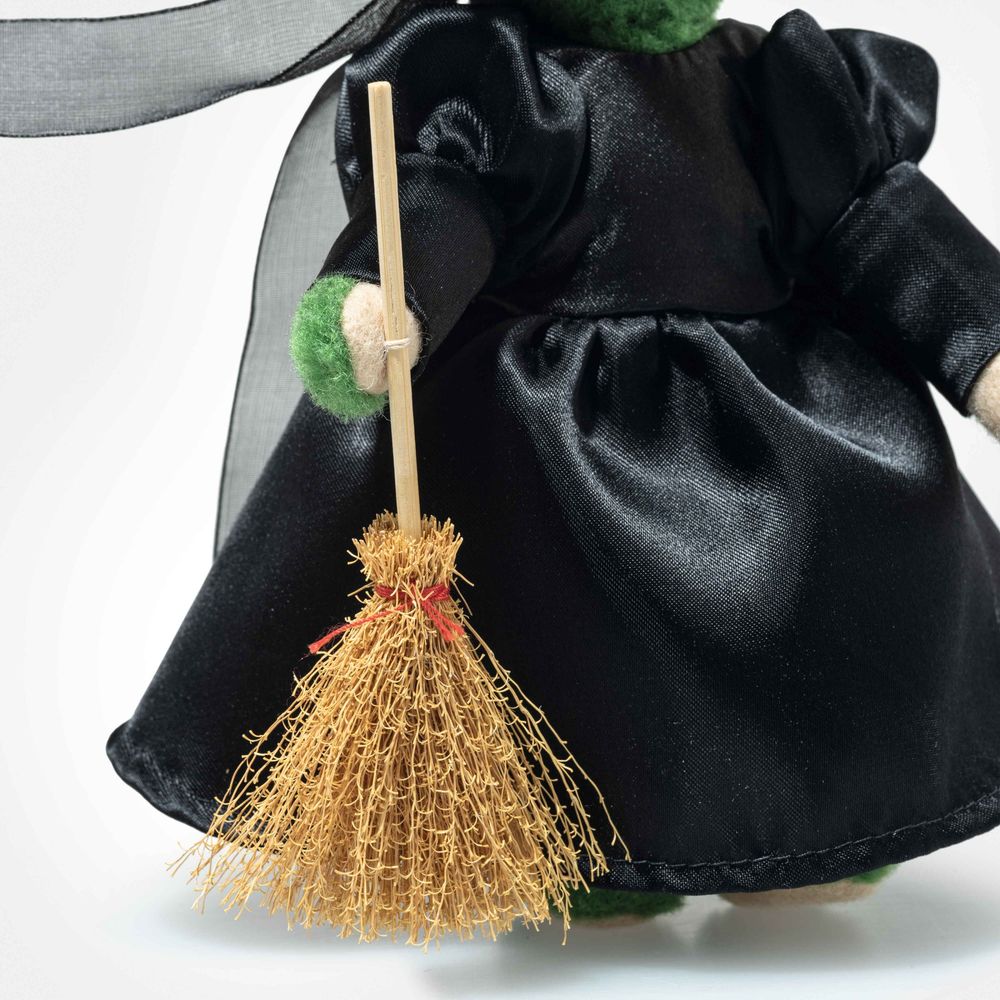 Elphaba - Wicked Witch of the West Teddy Bear - Image 3