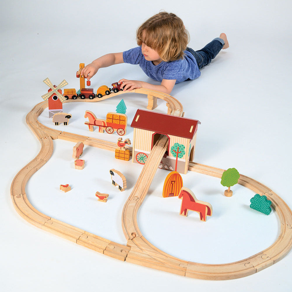 Alternative view of Farmyard Train Set