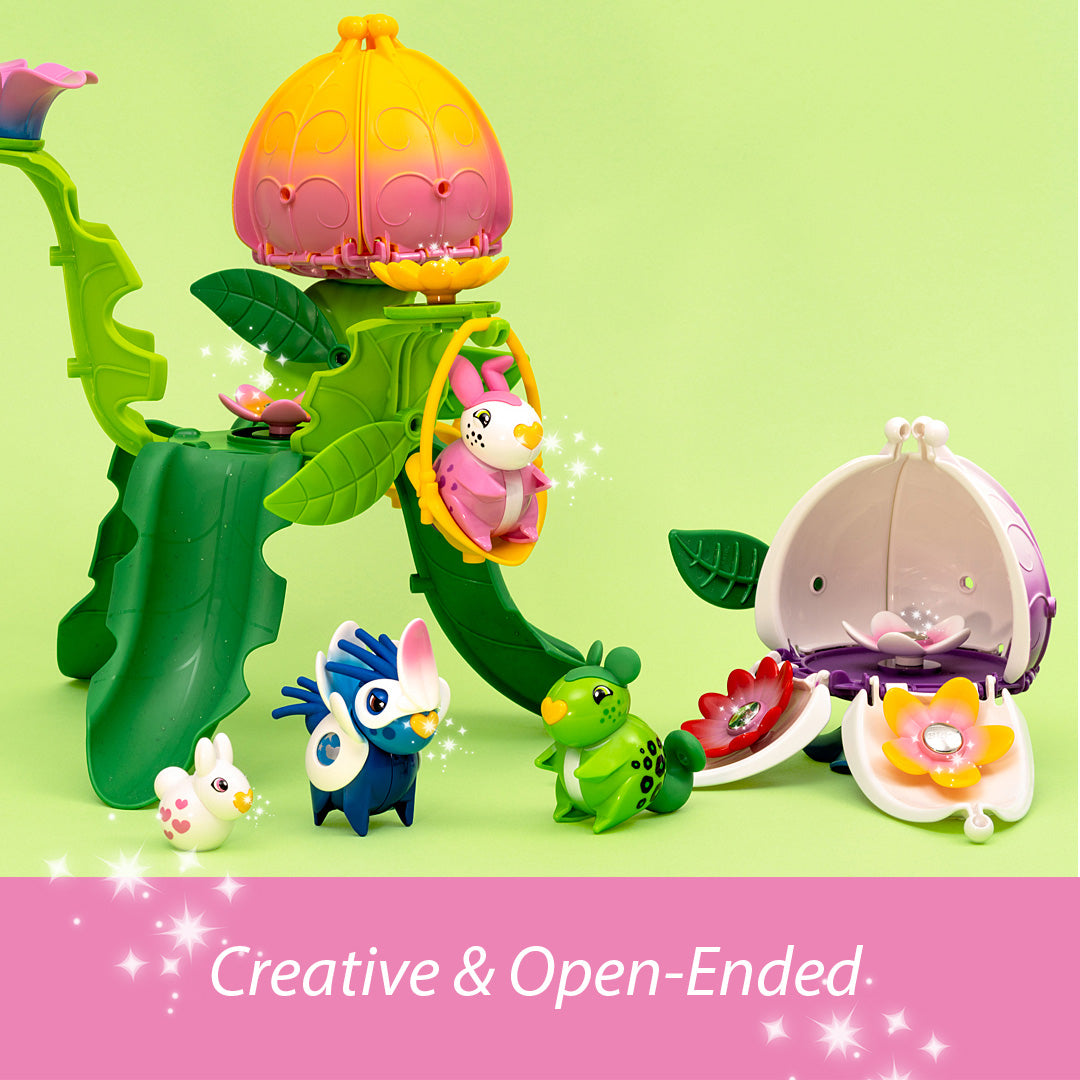 Flora Flower Village Playset - Image 3