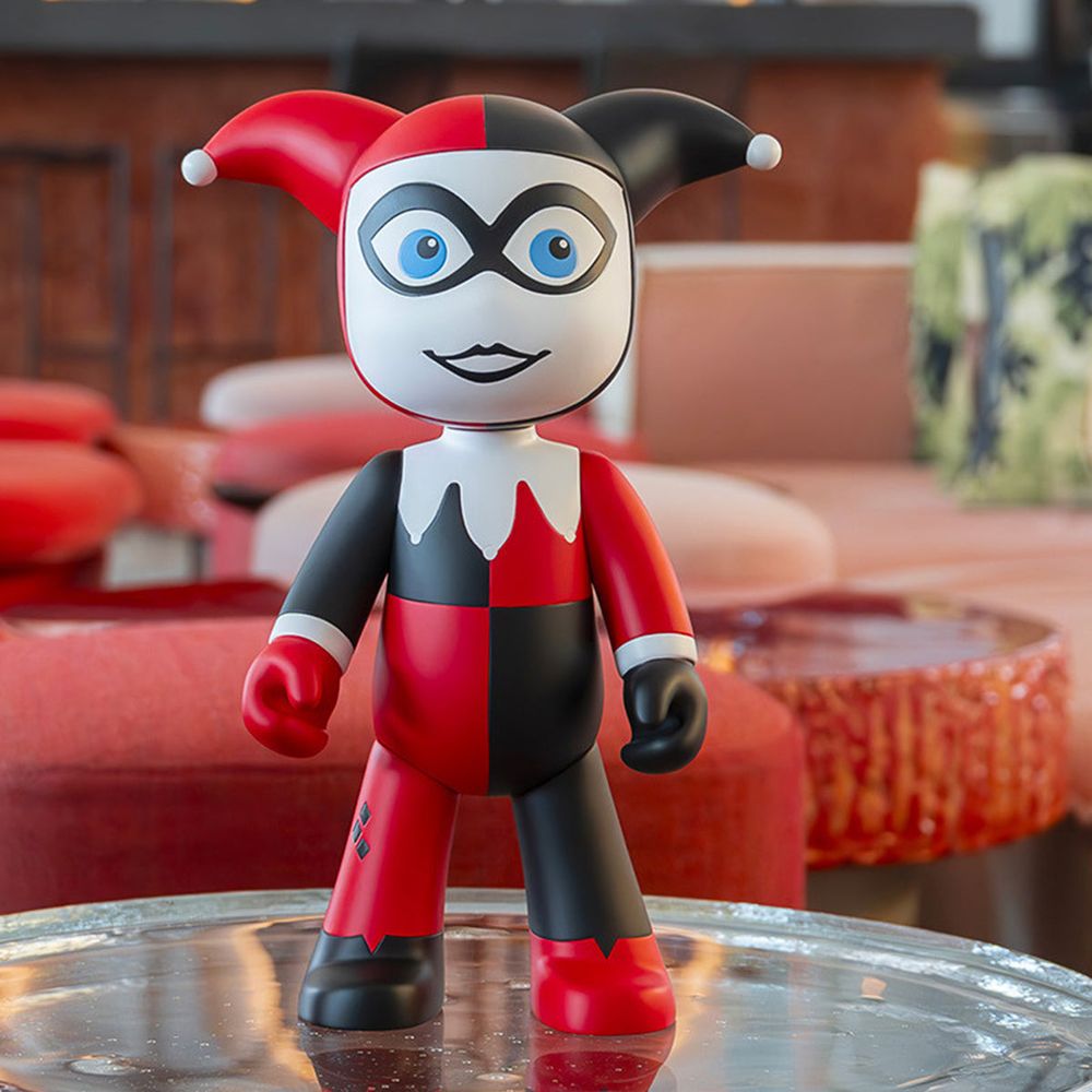 Harley 10" Quinn Super Pop Figure - Image 3