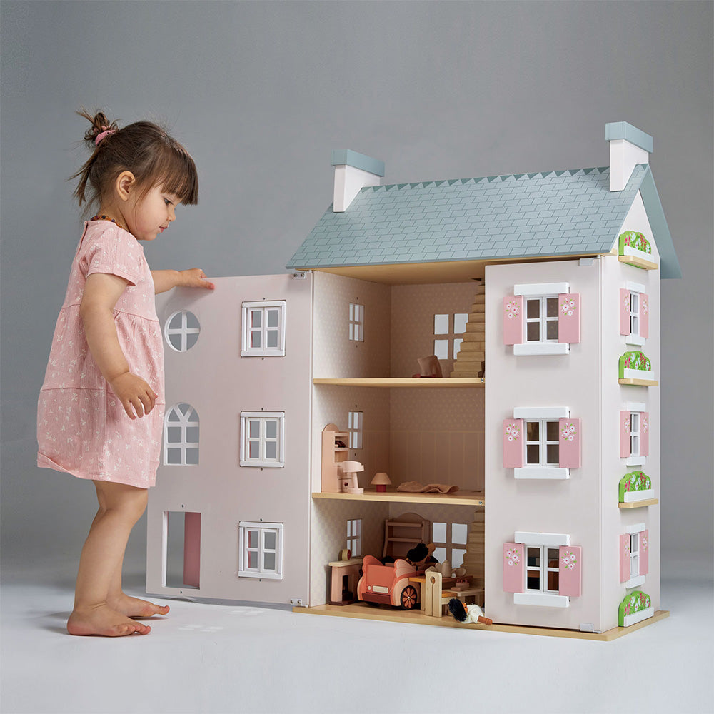 Heather Hall Dollhouse - Image 3