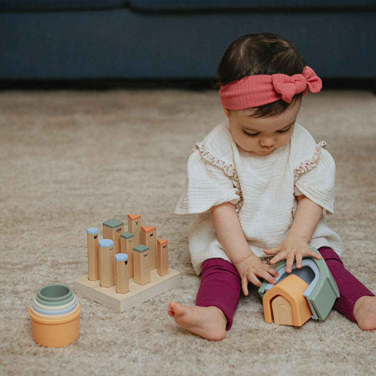 Alternative view of Hello Baby 9-12 Month Gift Set