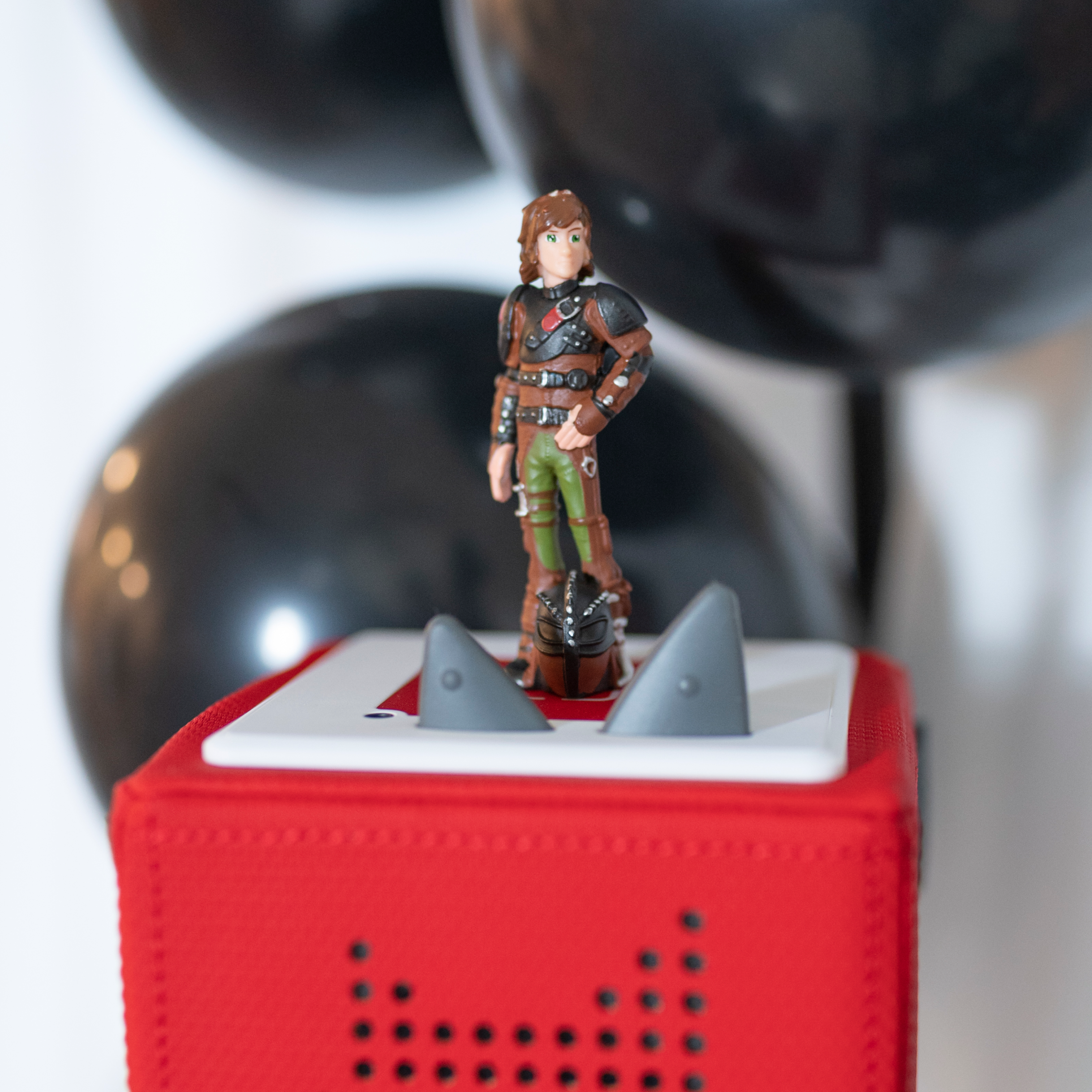 Alternative view of How to Train Your Dragon Tonie