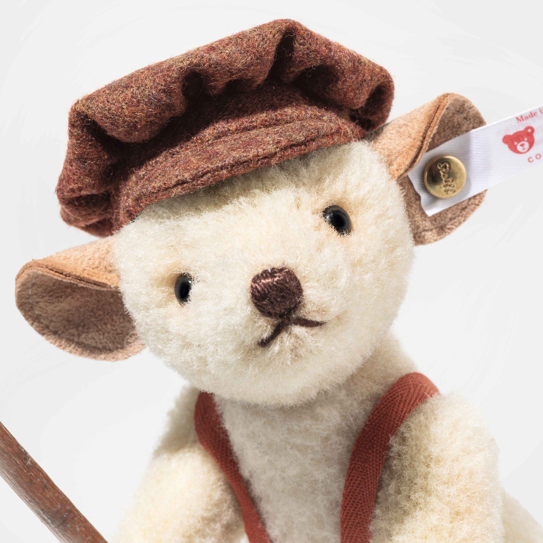 Alternative view of Huckleberry Finn Mouse Limited Edition Plush