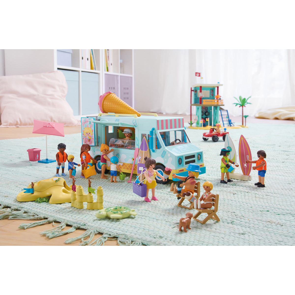 Ice Cream Truck with Surf Shop Playset - Image 4