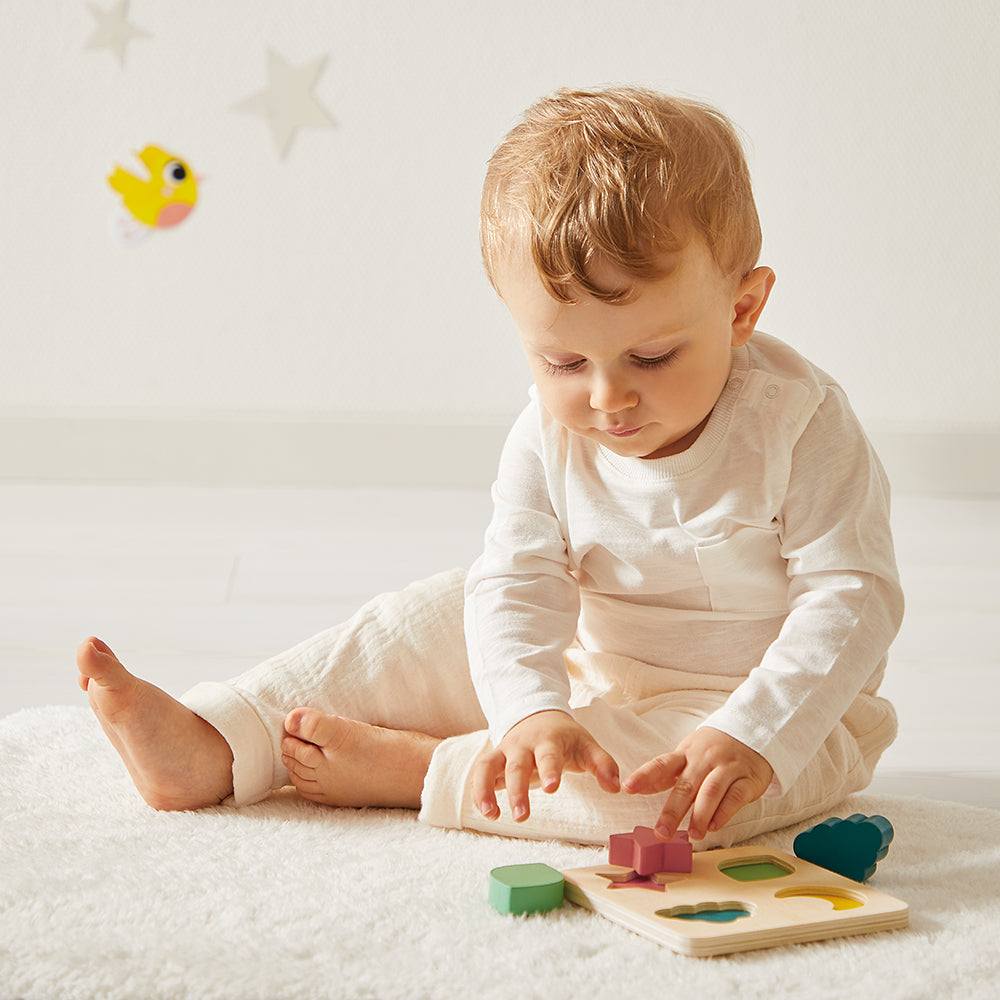 Janod Developmental Activity Box - 18 Months - Image 3