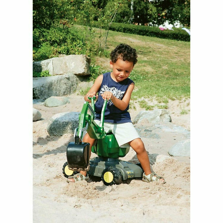 Alternative view of John Deere Digger