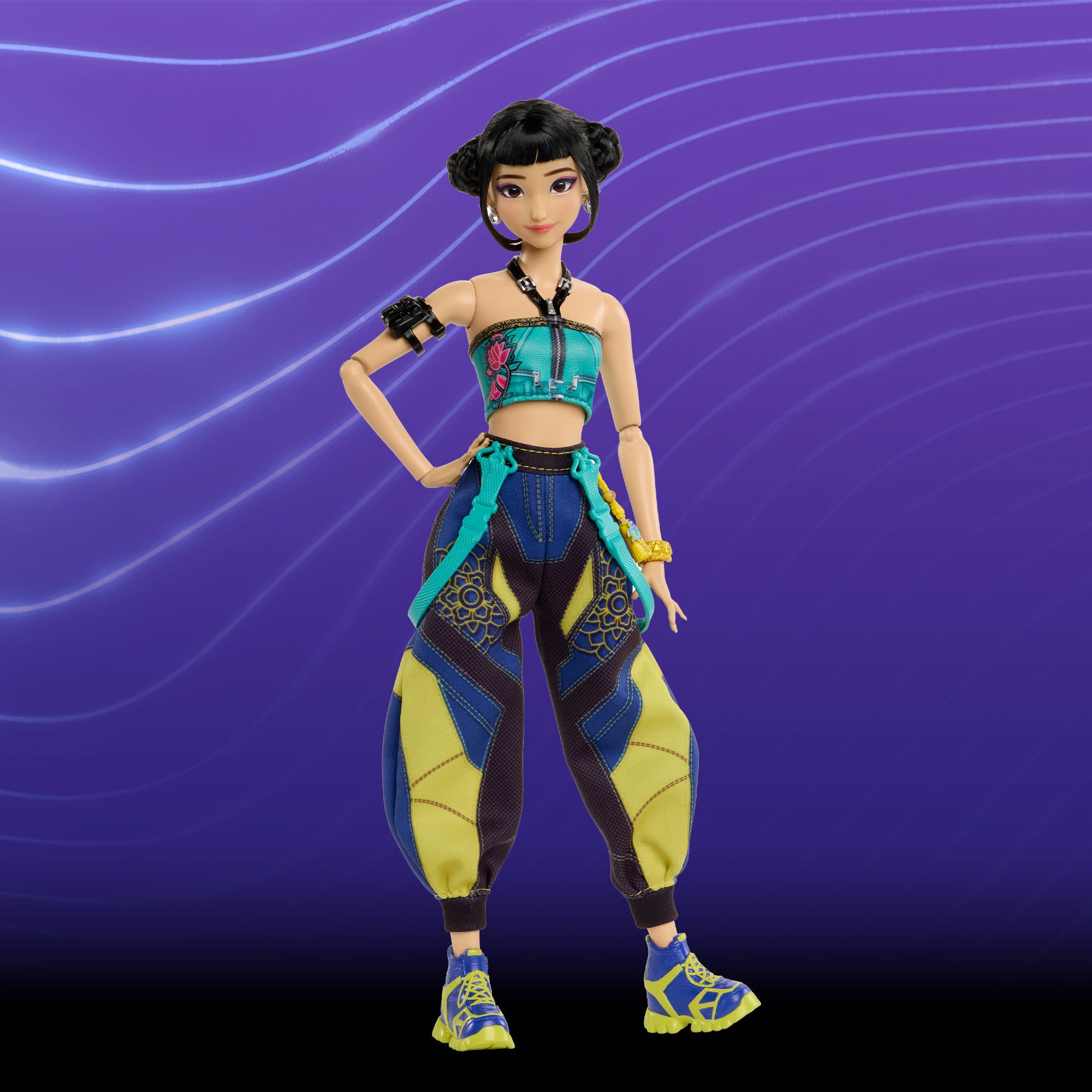 Alternative view of KPop Demon Hunters Zoey Fashion Doll