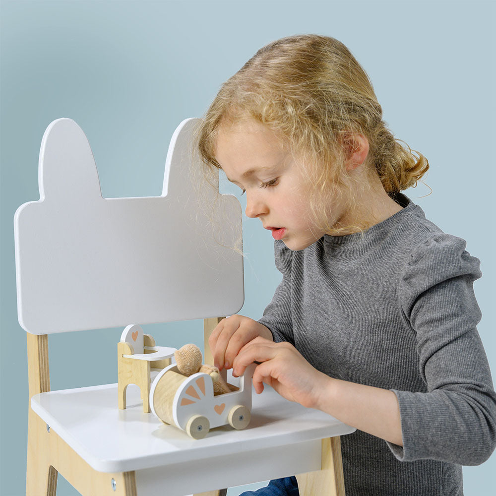 Alternative view of Kid's Rabbit Chair