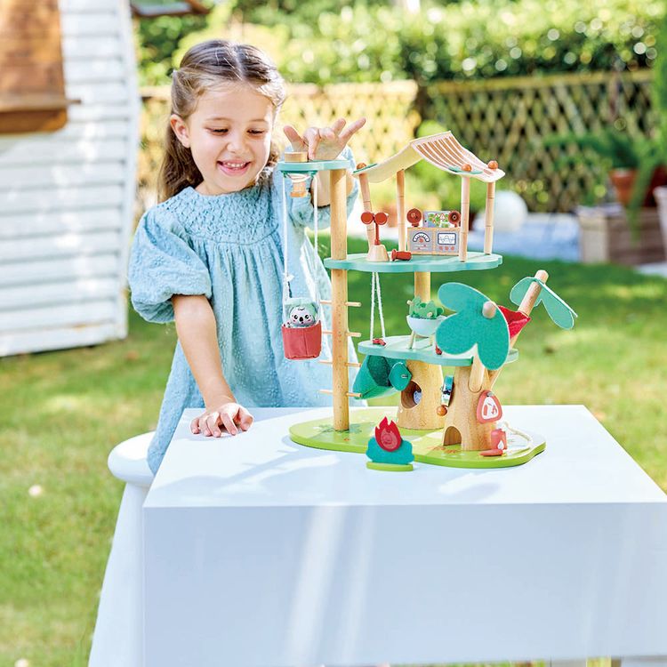 Kiki's Treehouse Headquarters - Image 3
