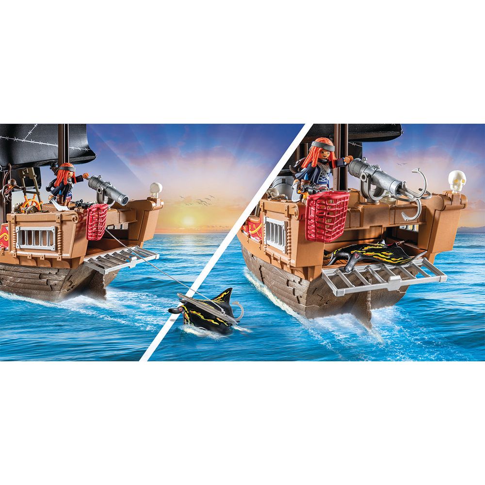 Large Pirate Ship Playset - Image 3