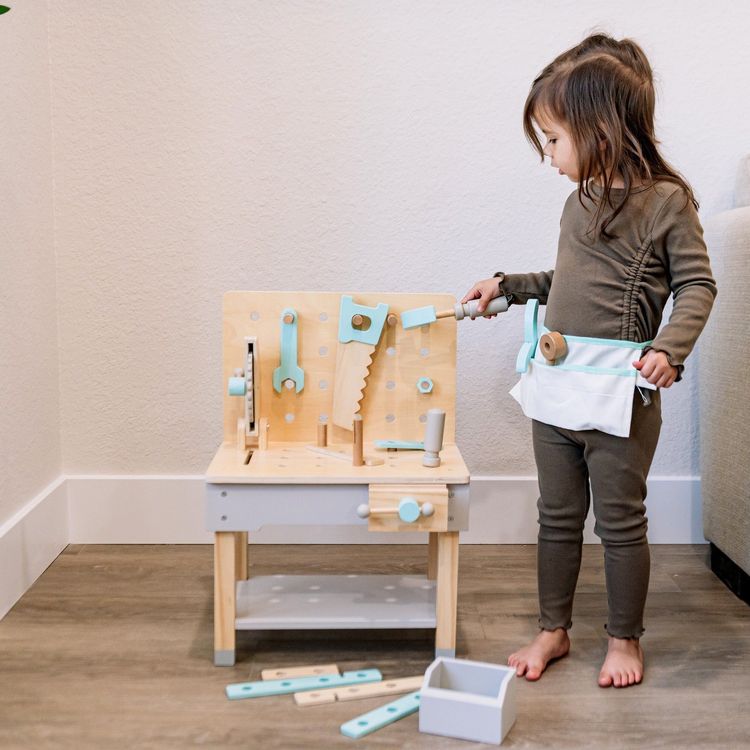 Little Builder Wooden Construction Workbench - Image 4