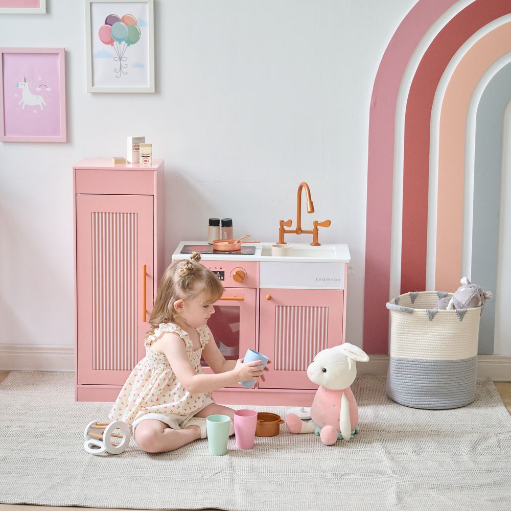 Little Chef Chester Wooden Play Kitchen with Large Fridge & Sink - Pink - Image 2