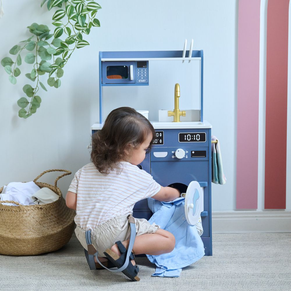 Little Chef Lake Tahoe Wooden Play Kitchen Washer & Mini Garden - Blue - Image 9