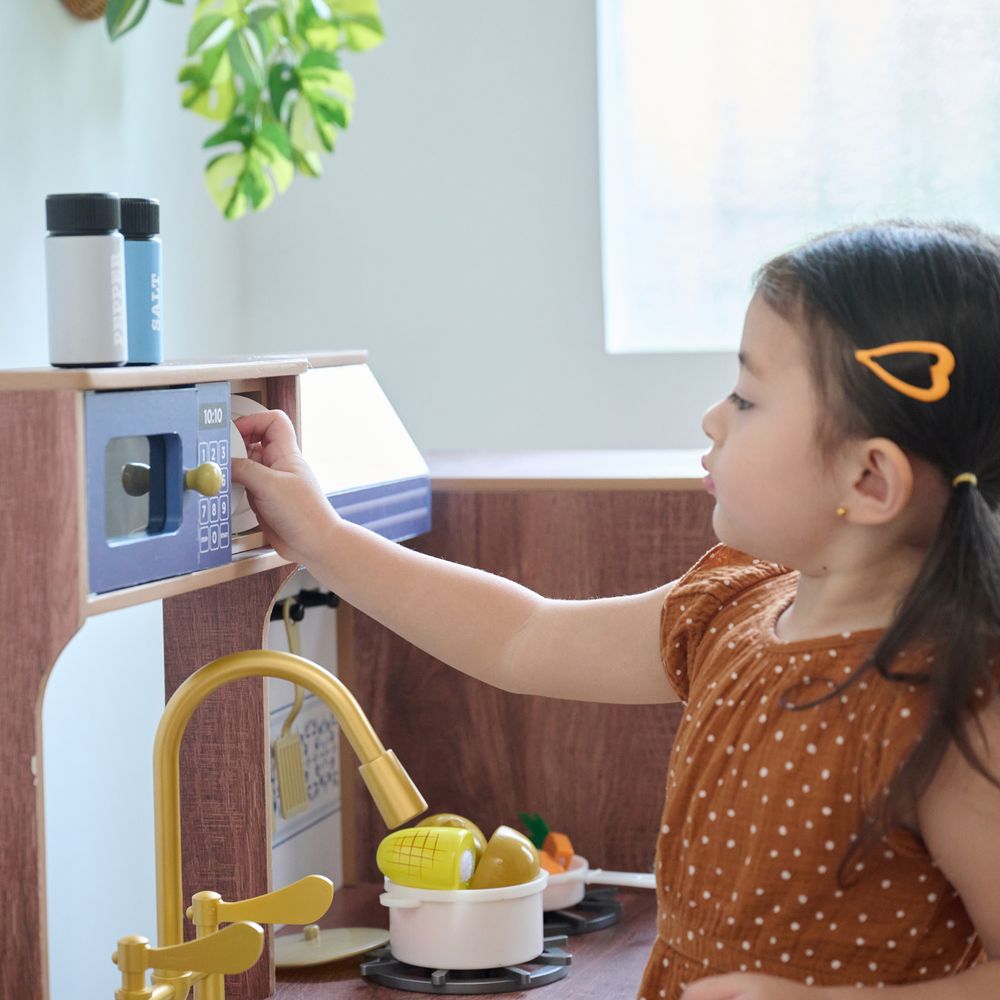 Little Chef Normandy Wooden Play Kitchen with Modular Fridge & Sink - Blue - Image 3