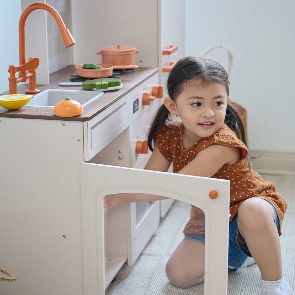 Little Chef Normandy Wooden Play Kitchen with Modular Fridge & Sink - Pink - Image 5