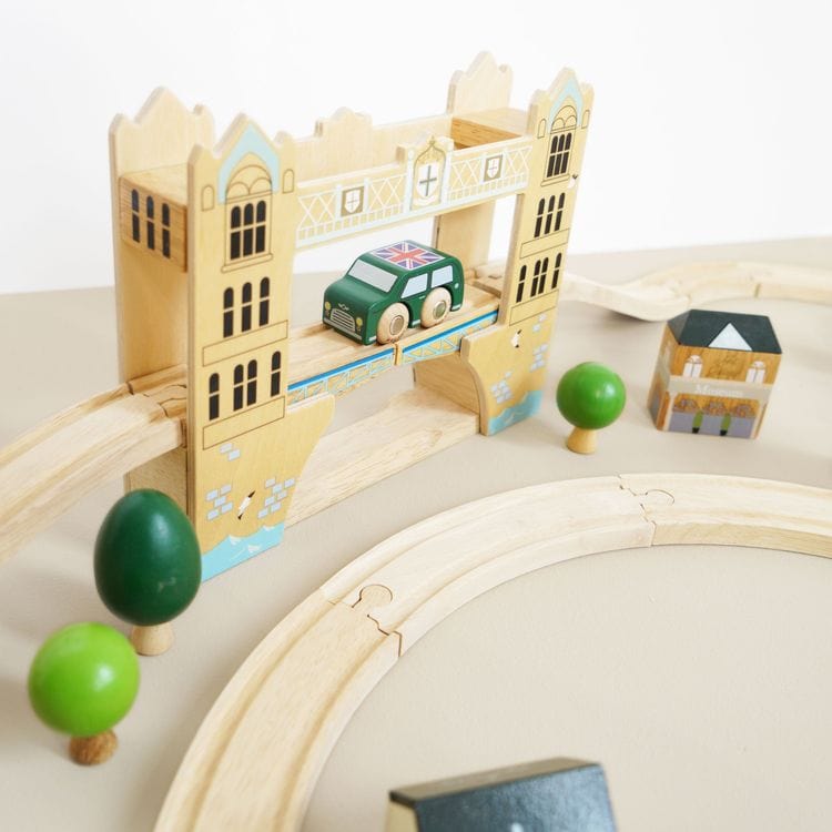London Wood Train Set – 120 Pieces - Image 6