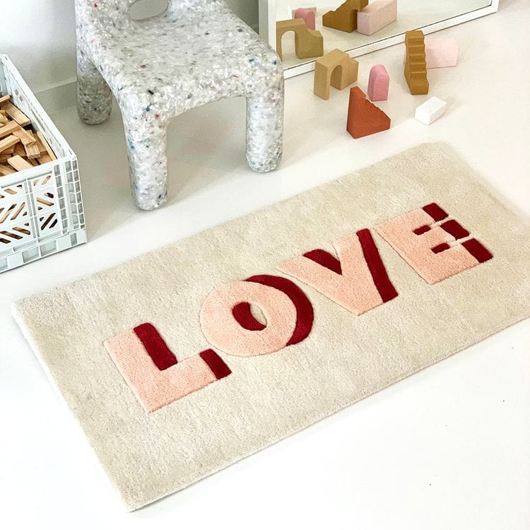 Love Rug - Cream/Red - Image 6
