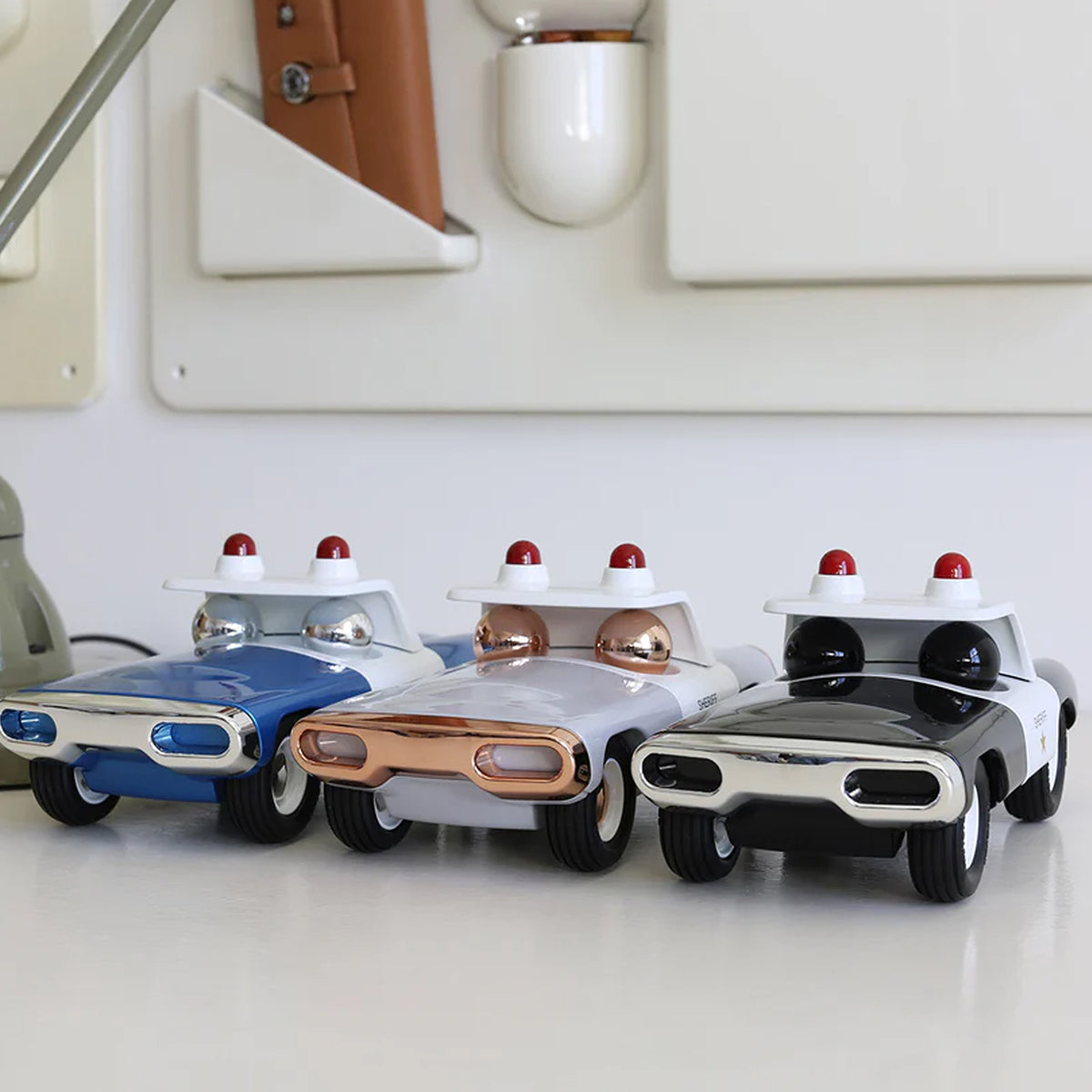 Maverick Heat Toy Police Car - Image 3