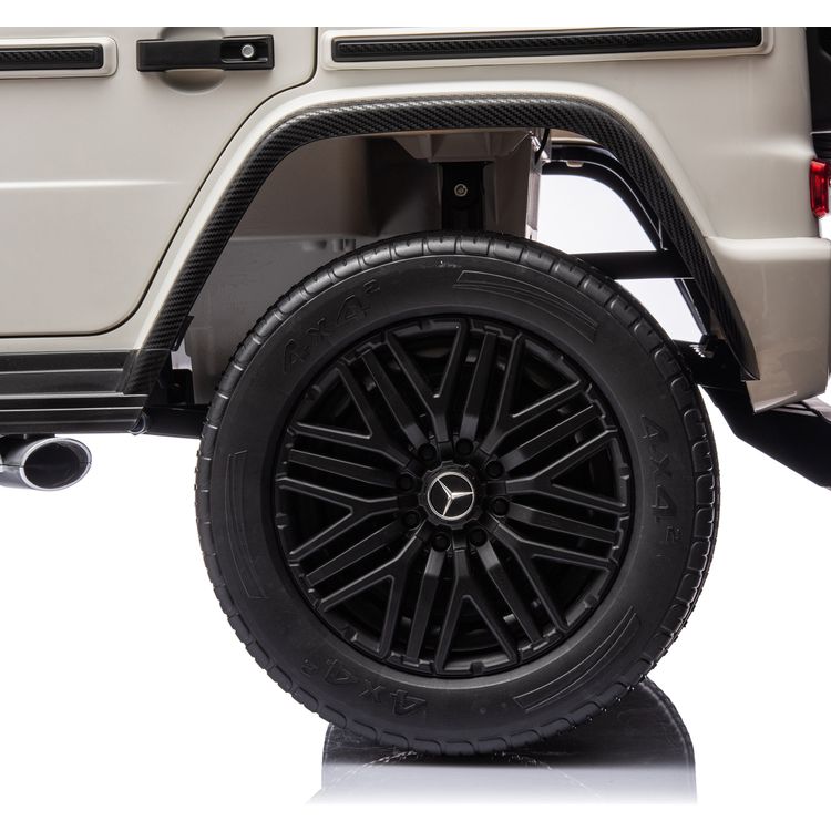 Mercedes G-Wagon 24V 4x4 2-Seater Ride on Car - White - Image 4