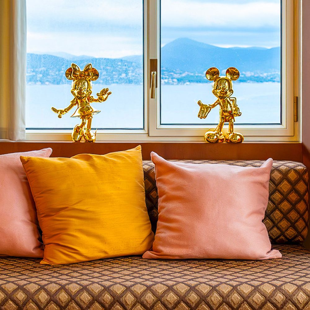 Alternative view of Mickey Mouse 12" Welcome Studio Figurine - Gold