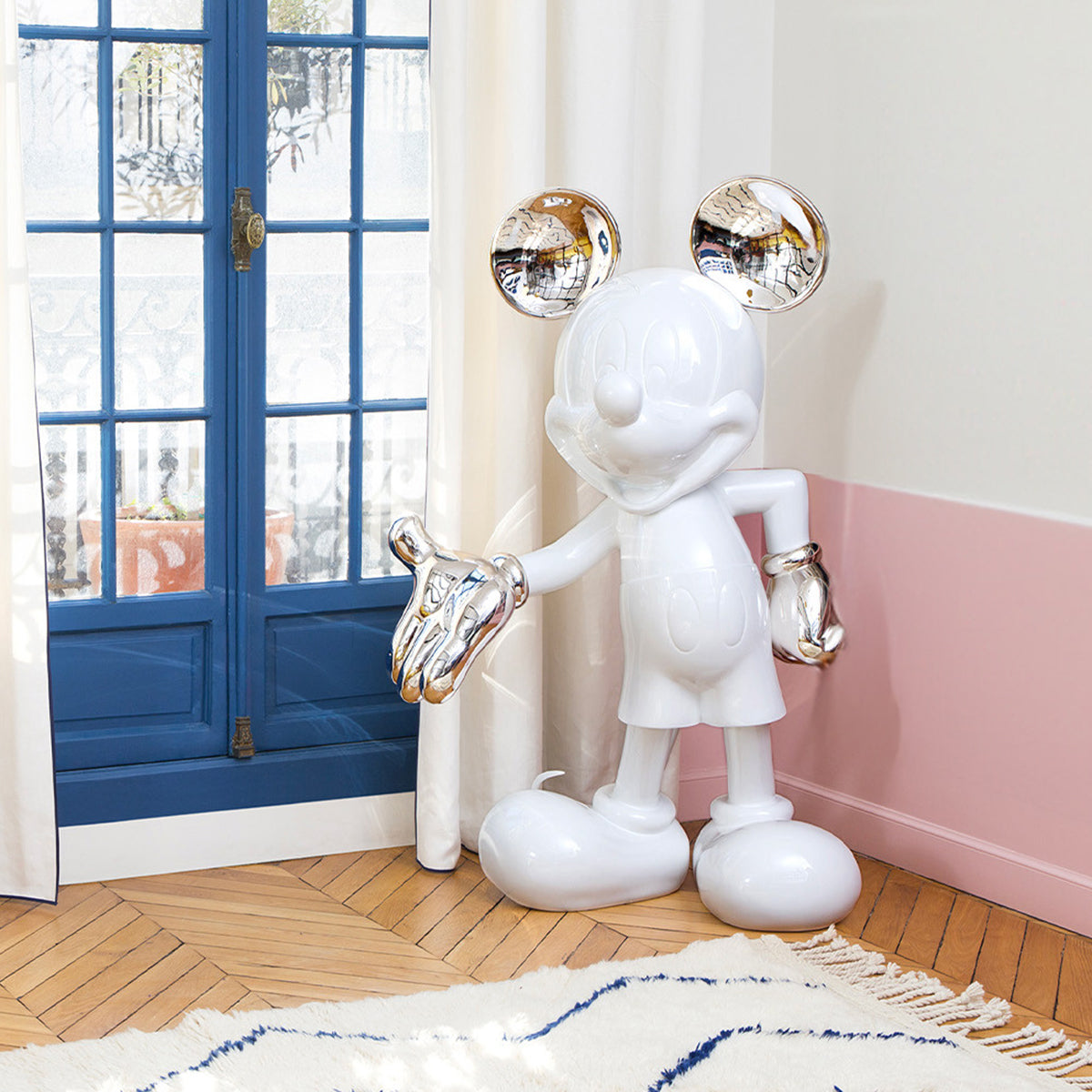 Alternative view of Mickey Mouse Figure White & Silver - 55"