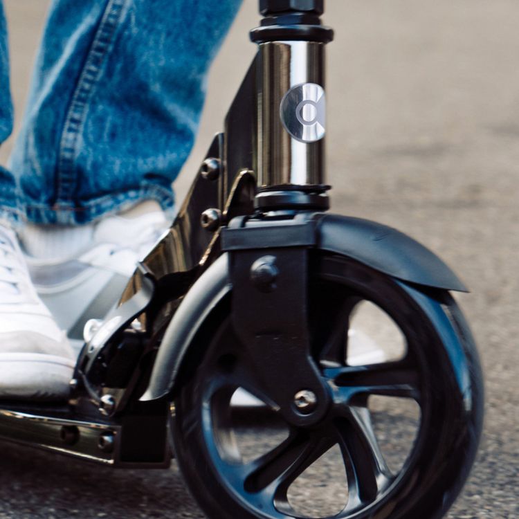 Micro Classic Scooter - Black Neochrome - Image 4