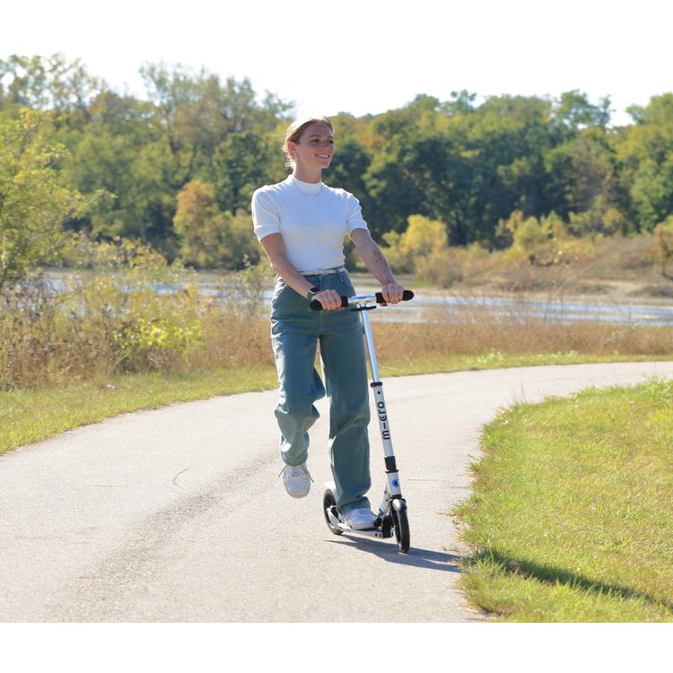 Alternative view of Micro Classic Scooter - Matte Silver