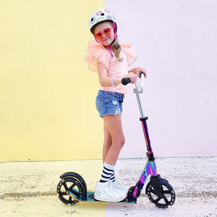 Alternative view of Micro Cruiser LED Scooter - Neochrome