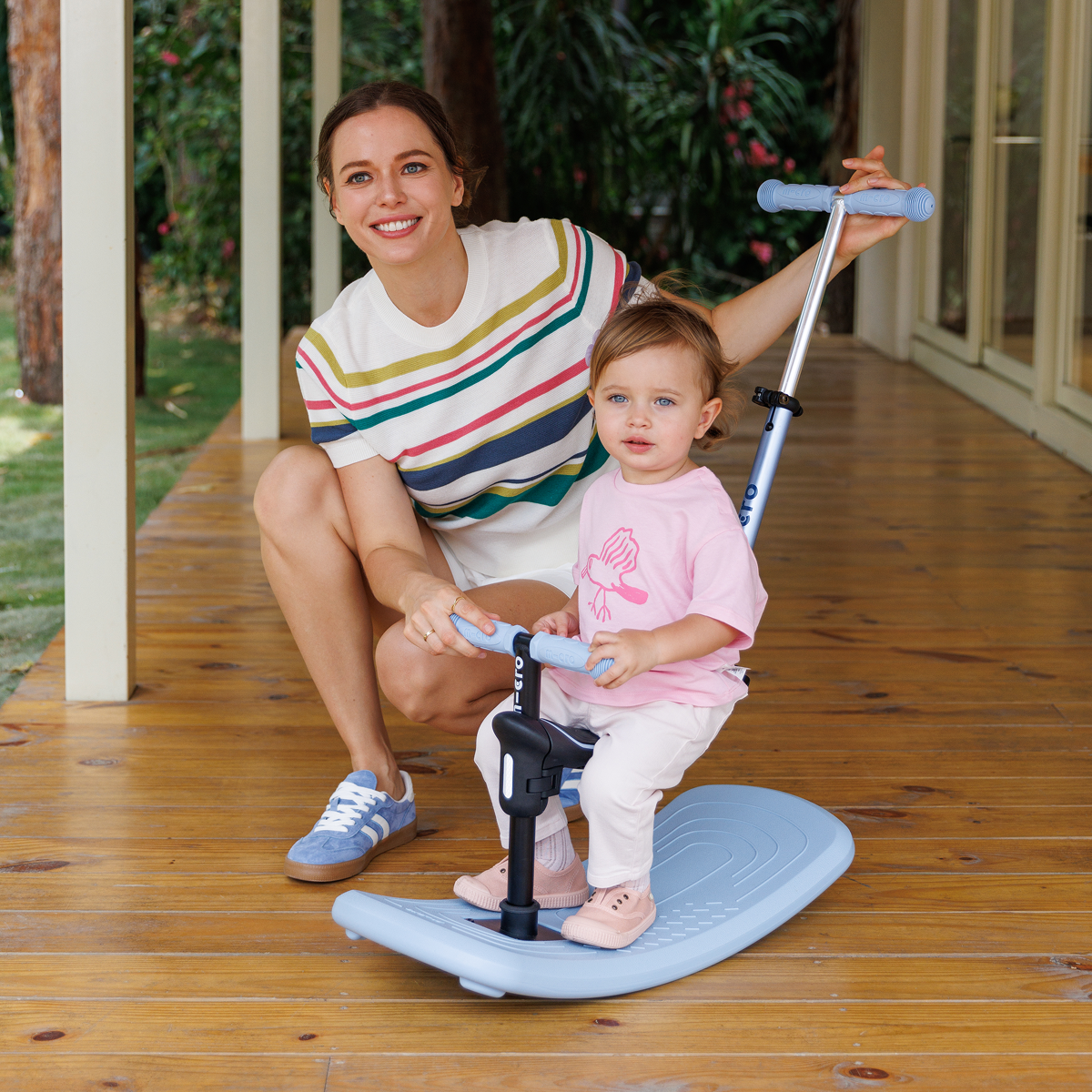 Mini Deluxe Rock & Go LED Scooter - Ocean Slate - Image 3