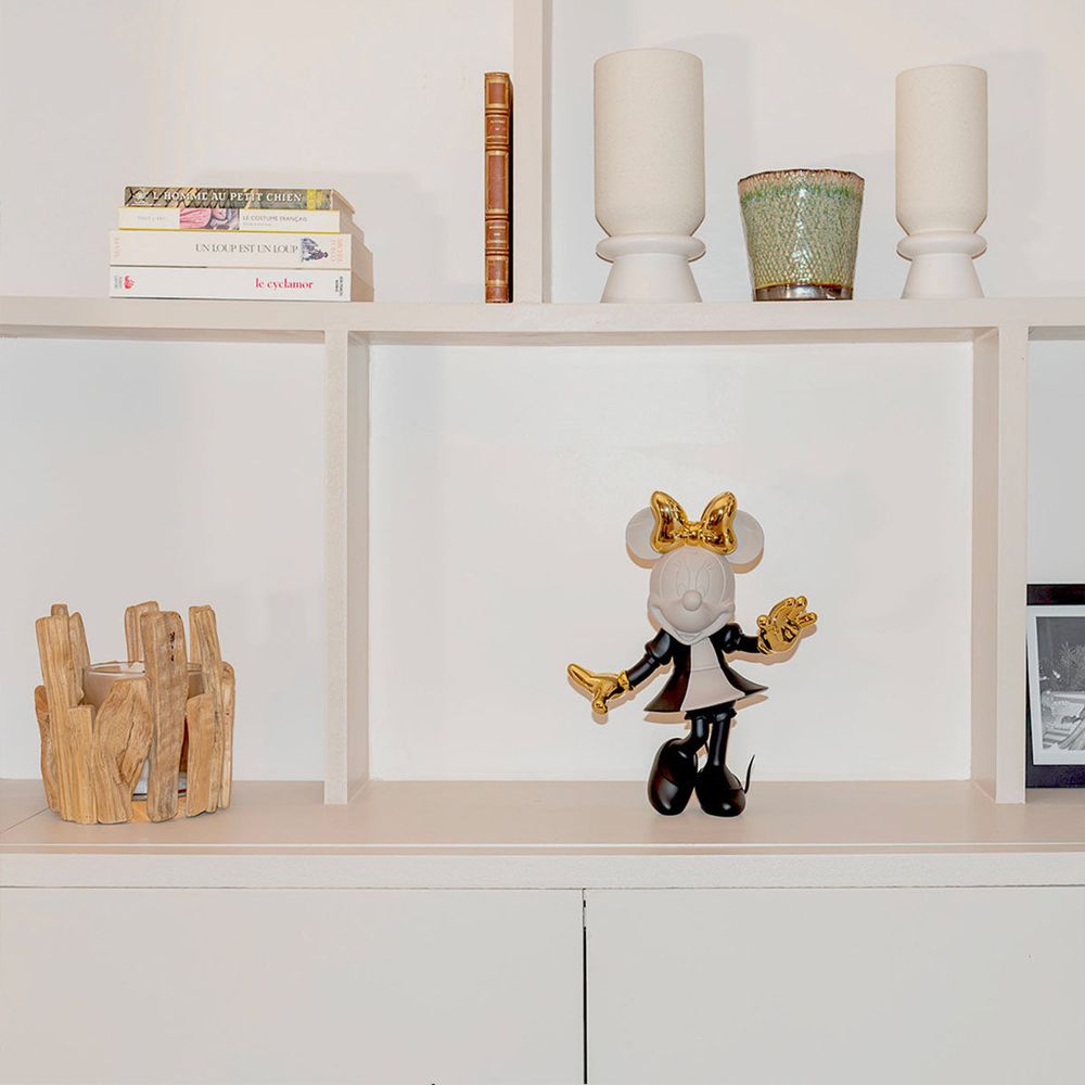 Minnie Mouse 12" Kelly Hoppen Figurine - Image 4