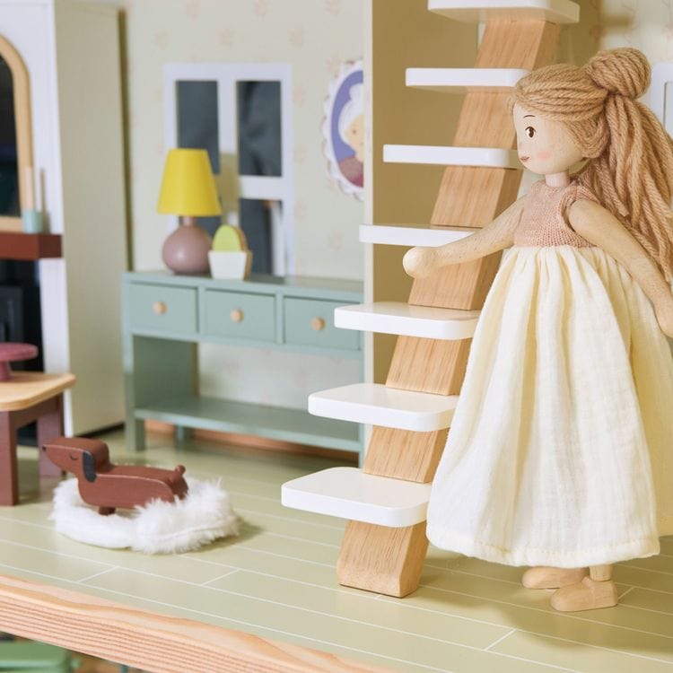 Mulberry Mansion Dollhouse - Image 3