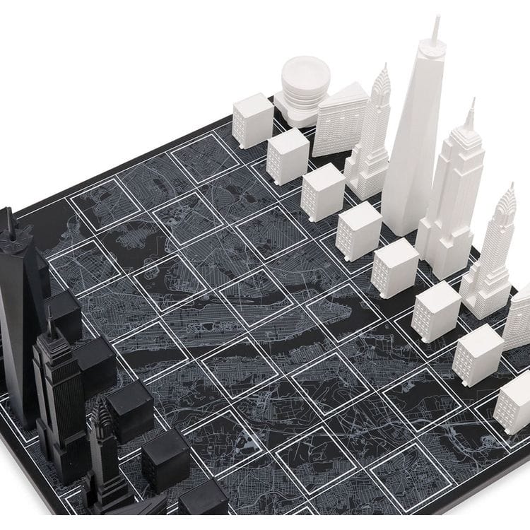 New York City Edition Acrylic Chess Set with Wood Map Board - Image 2