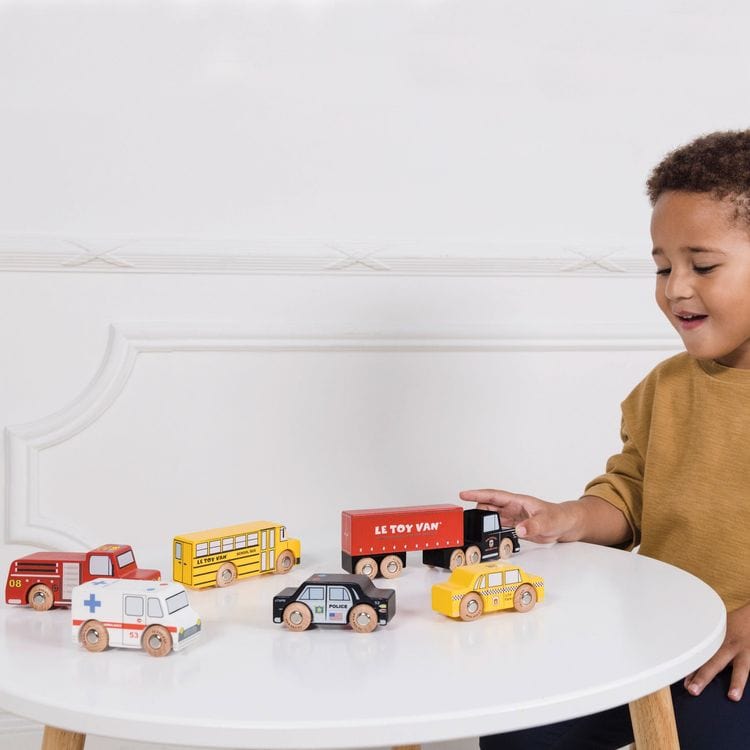Alternative view of New York Wood Toy Car Set - 7 Piece