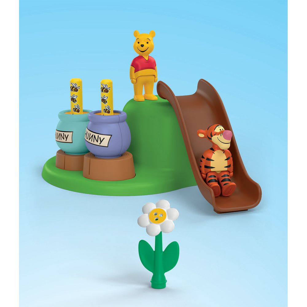 Playmobil Junior & Disney: Winnie the Pooh's & Tigger's Bee Garden Playset - Image 5