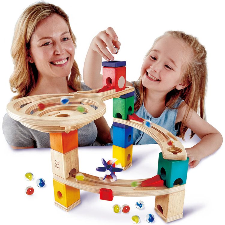 Alternative view of Quadrilla Race to the Finish Marble Run Blocks