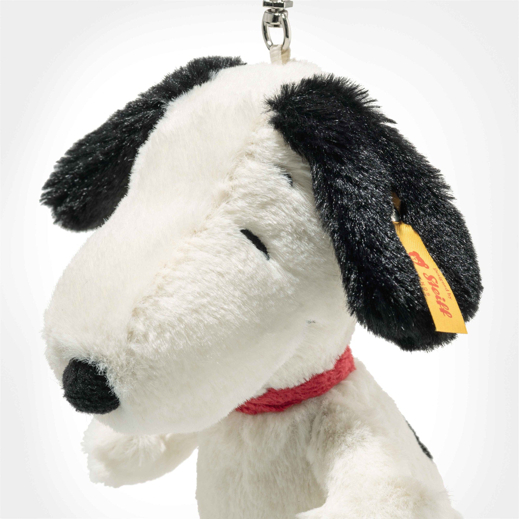 Alternative view of Snoopy Keyring