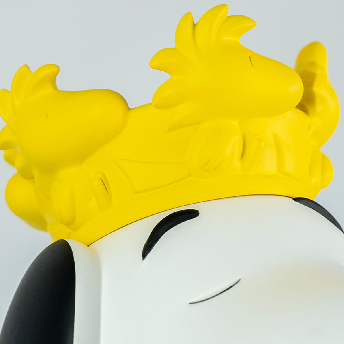 Snoopy King Figure with Mini Snoopies on Cape & Woodstock Crown - 17" - Image 5