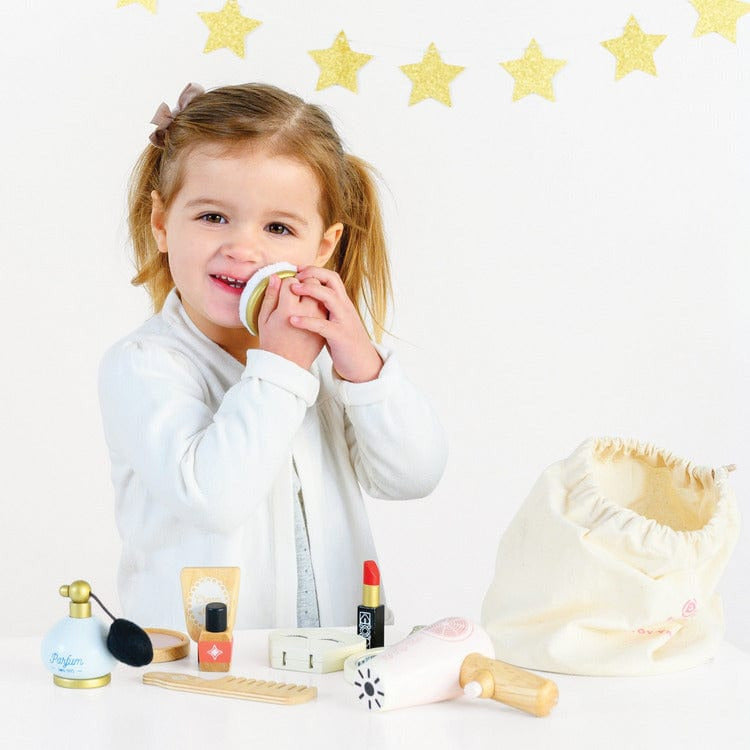 Star Beauty Bag - Image 6